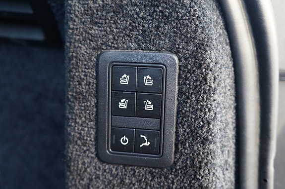 Land Rover Range Rover 21 of 25