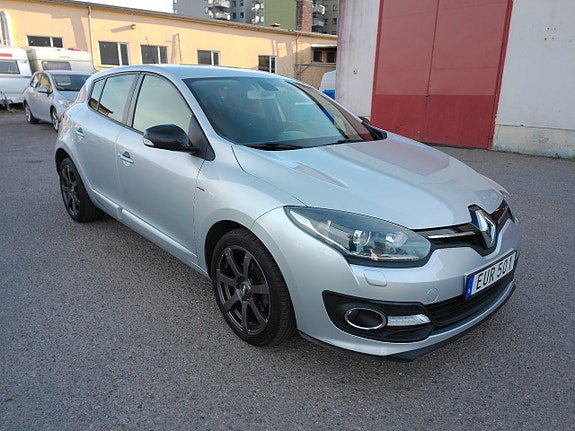 Renault Megane III 2 of 11