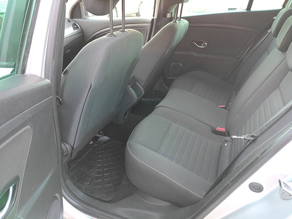 Renault Megane III 6 of 11