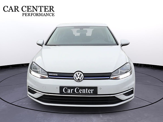 Volkswagen Golf-Serie 4 of 5
