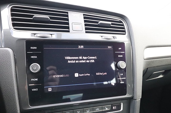 Volkswagen Golf I 18 of 23