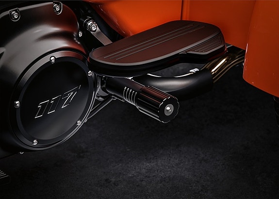 Harley-Davidson Road Glide 3 13 of 18