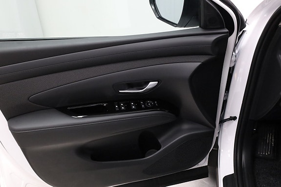 Hyundai Tucson 11 of 27