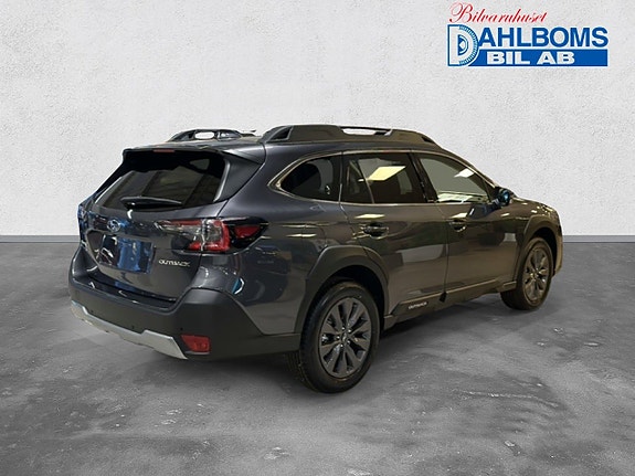 Subaru Outback 4 of 7