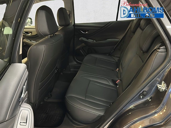 Subaru Outback 7 of 7