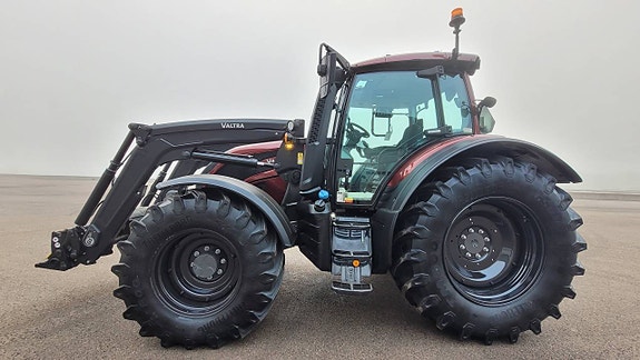 Valtra N175 Direct/Frontlyft/Front PTO/Lastare/GPS/Våg