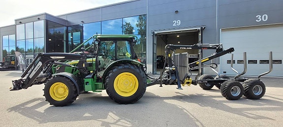Skogsekipage John Deere 5090M / Palms 8 ton med kran 3.61