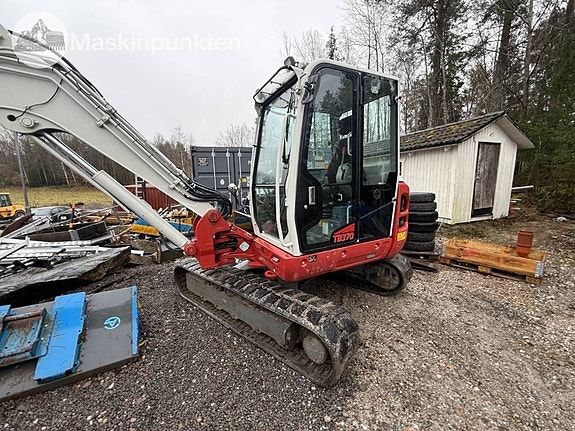 Takeuchi TB 370