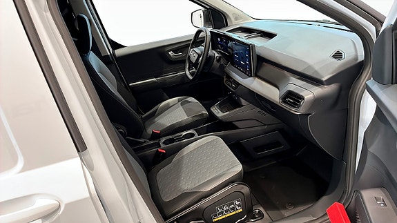 Ford E-Courier 3 of 5
