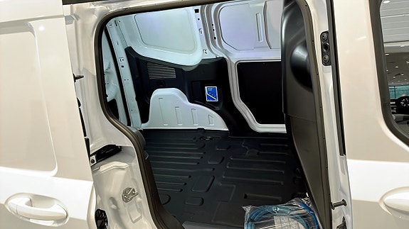 Ford E-Courier 5 of 5