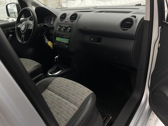 Volkswagen Caddy 19 of 22
