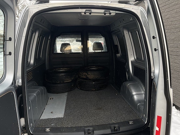 Volkswagen Caddy 10 of 22