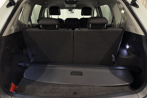 Volkswagen Tiguan Allspace 7 of 25