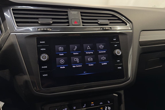 Volkswagen Tiguan Allspace 16 of 25