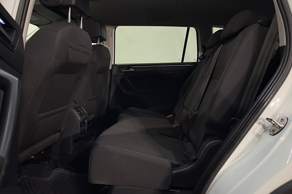 Volkswagen Tiguan Allspace 23 of 25