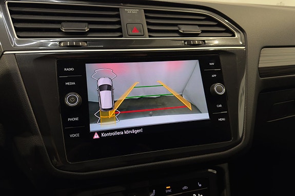 Volkswagen Tiguan Allspace 18 of 25
