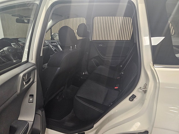 Subaru Forester 8 of 11