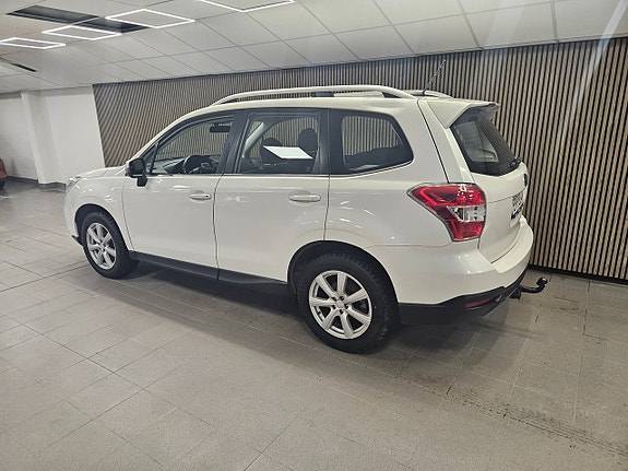 Subaru Forester 4 of 5