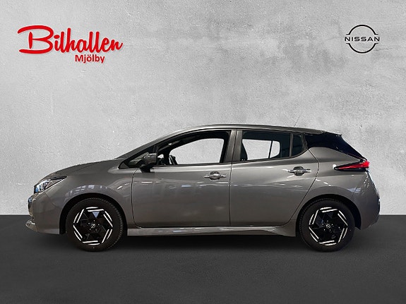 Nissan Leaf 2 of 5