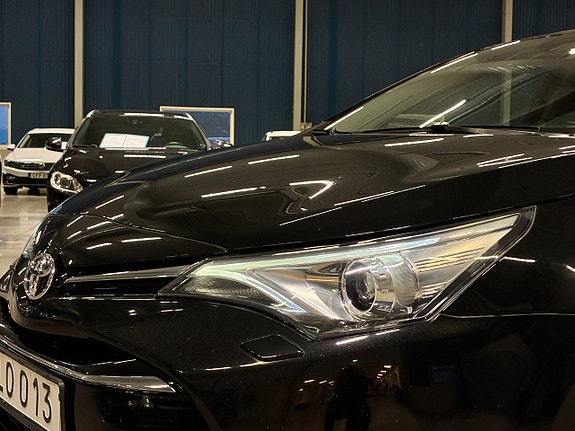 Toyota Avensis 10 of 20
