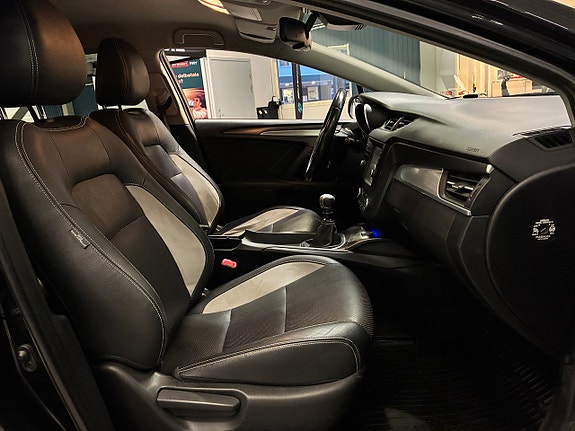 Toyota Avensis 13 of 20