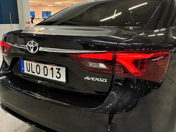 Toyota Avensis 11 of 20