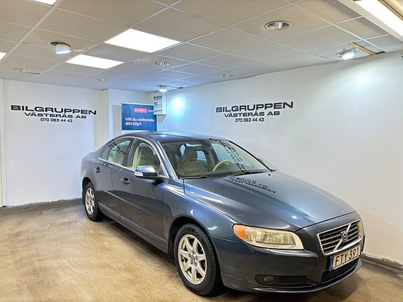 Volvo S80