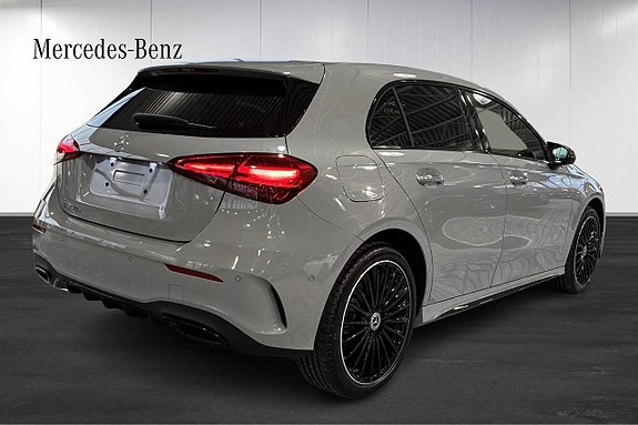 Mercedes-Benz A250 e 4 of 5