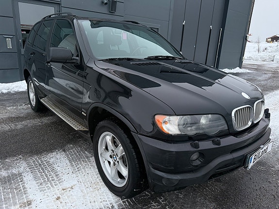 BMW X5 3 of 8