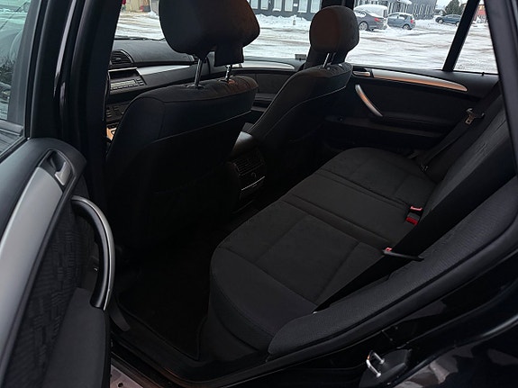 BMW X5 8 of 8
