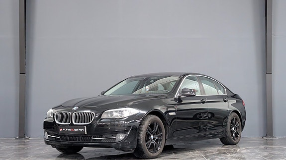 BMW 523i