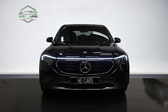 Mercedes-Benz EQB250+ 4 of 5