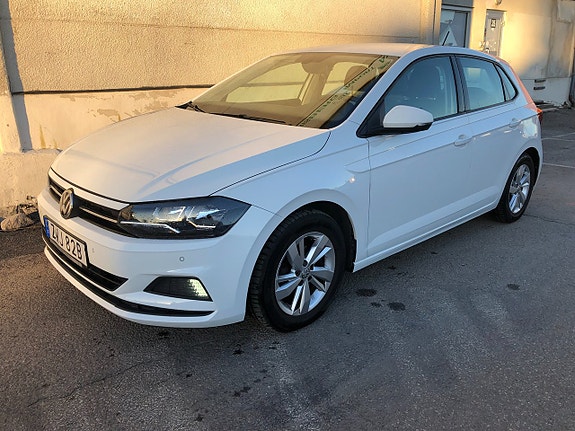 Volkswagen Polo 8 of 21