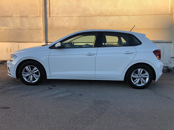 Volkswagen Polo 4 of 5