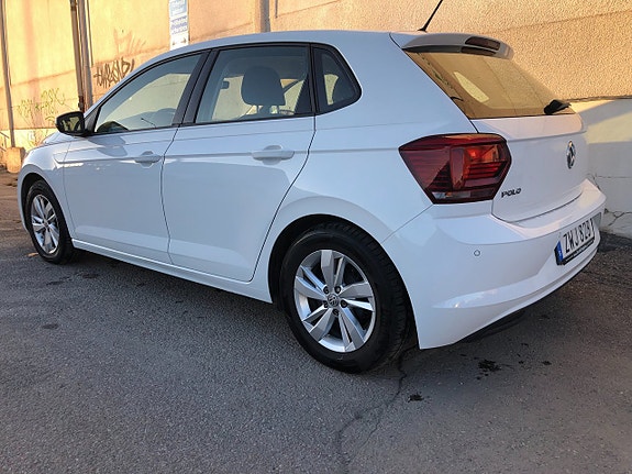 Volkswagen Polo 6 of 21