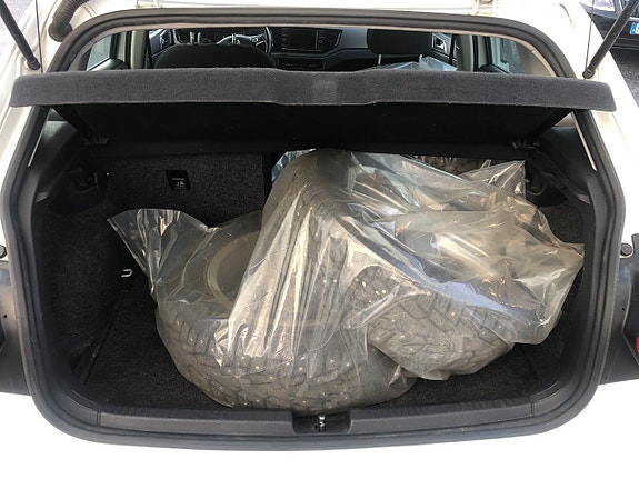 Volkswagen Polo 20 of 21