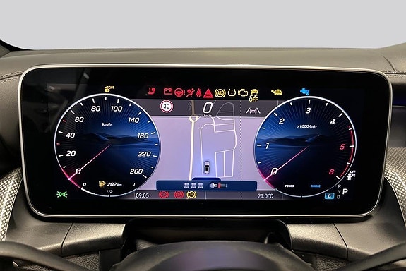 Mercedes-Benz GLC220 d 10 of 14