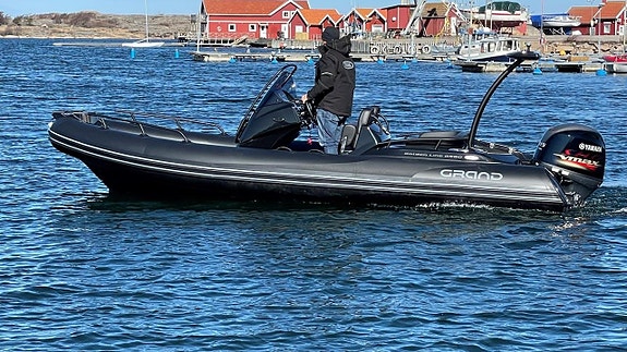 Grand GL 580 BE -24 Yamaha VF115 V-Max