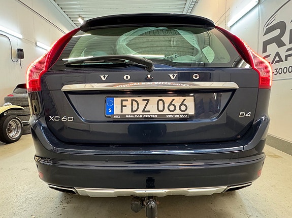 Volvo XC60 7 of 29