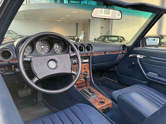 Mercedes-Benz SL-Klass 9 of 15
