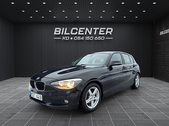 BMW 118d 3 of 5