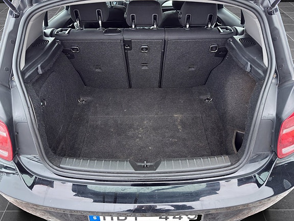 BMW 118d 9 of 20