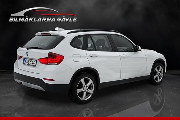 BMW X1 3 of 5