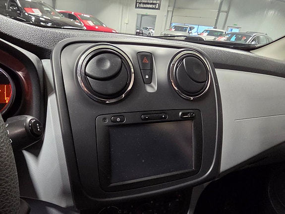 Dacia Sandero 9 of 10