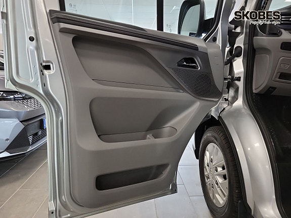 Maxus e-Deliver 7 15 of 20