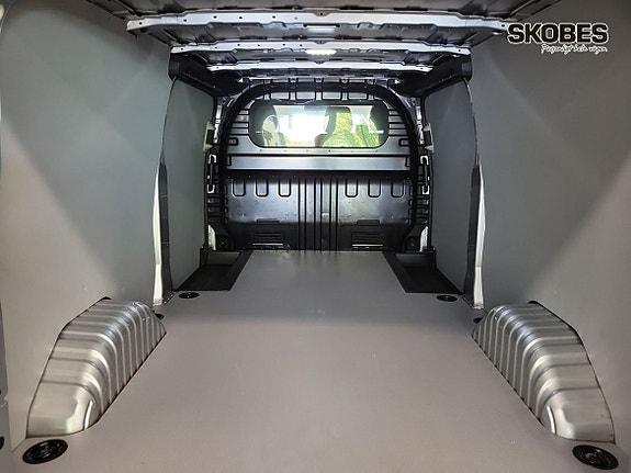 Maxus e-Deliver 7 16 of 20