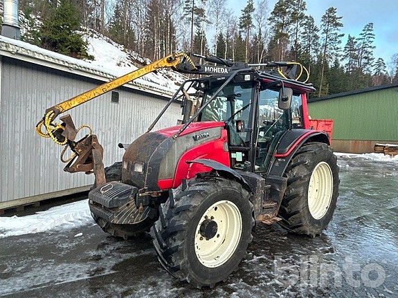 Traktor VALTRA N 101