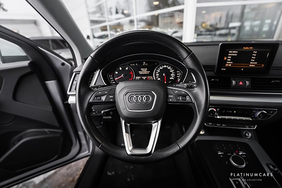 Audi Q5 9 of 14