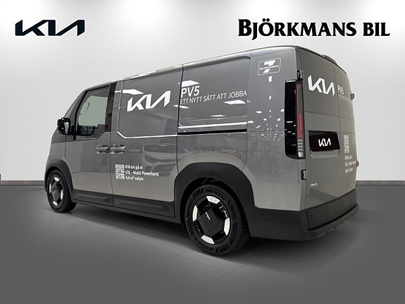 Kia PV5 6 of 27