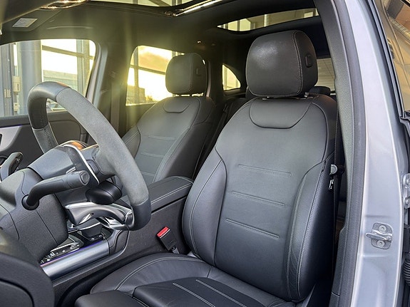 Mercedes-Benz GLA-Klass 8 of 27
